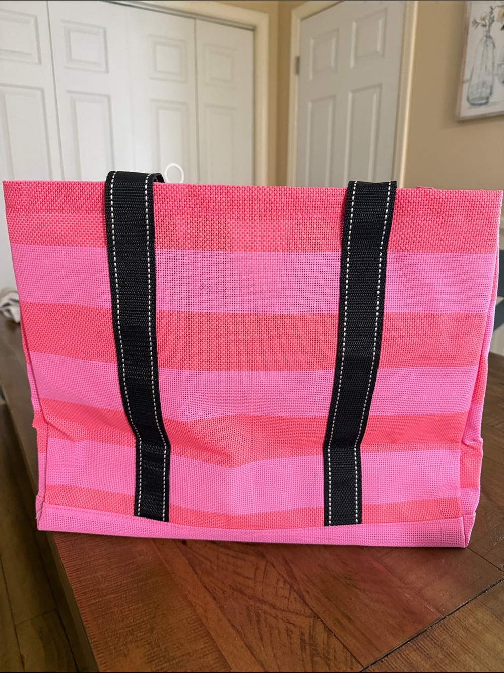 Scout Roadtripper Tote - Picture 8 of 10